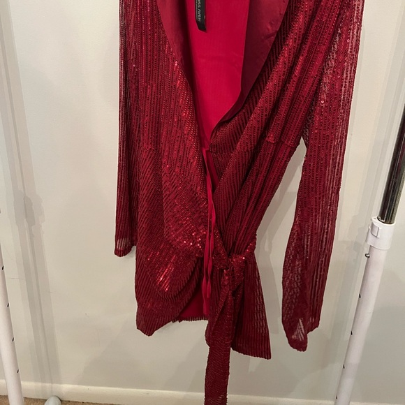 NWT RED SEQUINED  DRESS. Beautiful for Christmas, Valentines or just going out. - Picture 2 of 7